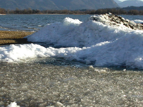 Eis am Ostufer