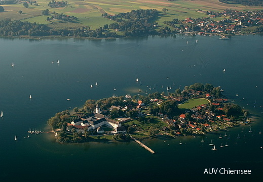 Fraueninsel mit Gstadt