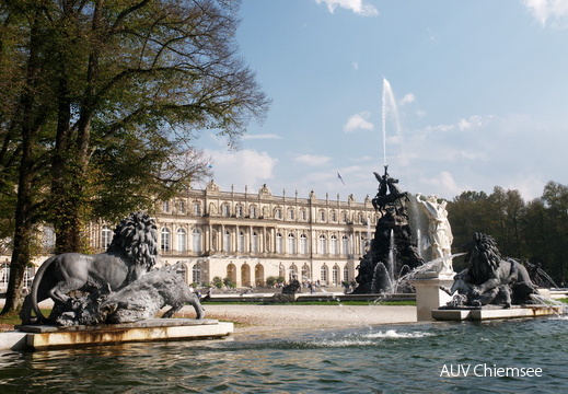 Wasserspiel im Schlosspark