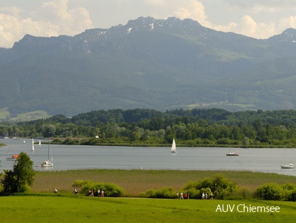 Chiemsee Rund- und Radweg bei Hochstätt