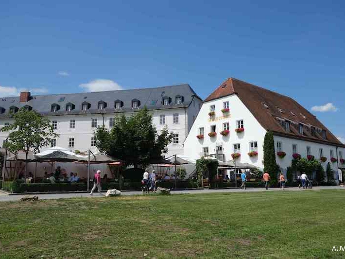 Kloster und Wirt