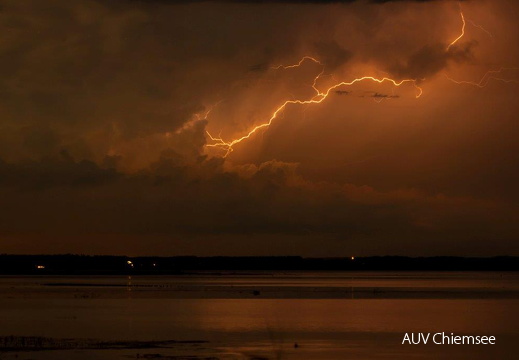 Gewitter über der Hirschauer Bucht