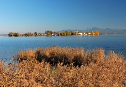 Blick auf die Fraueninsel