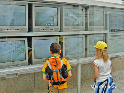 Fledermausausstellung - Videowand