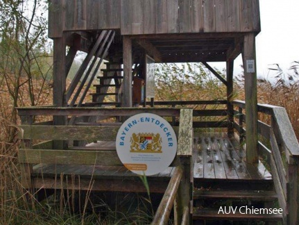 Turm mit QR-Code-Tafel