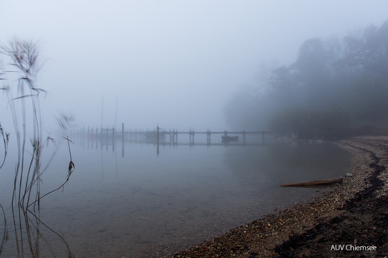 herbstliche Morgenstimmung am Lambacher Chiemseestrand
Mit einem Klick! zur Fotogeschichte mit weiteren Bildern
Lambach bei Seebruck / 26. Oktober 2019 / Foto: Thomas Alberer
AktNatBeo-191026-ta-Chiemsee-Lambach-191027-1.jpg