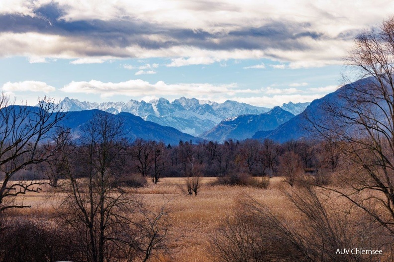 15-Kaisergebirge  und grabstaetter Moos.jpg