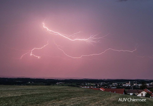 Gewitter über dem Chiemgau
