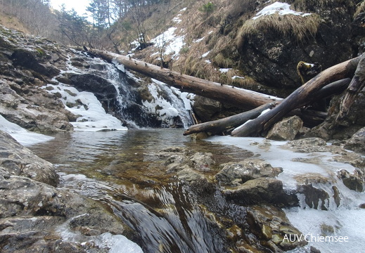 frostig im Tal